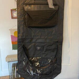 BEIS Travel garment bag